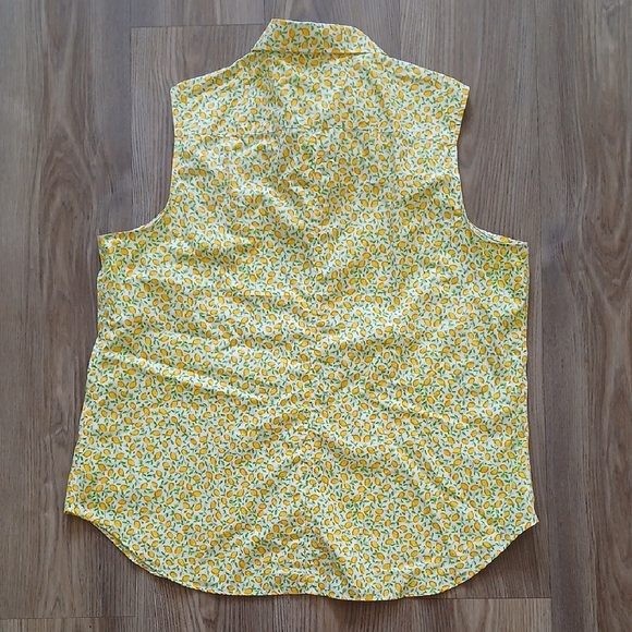 Lands' End Yellow Lemon-Print Sleeveless Button Front Top - Picture 6 of 6